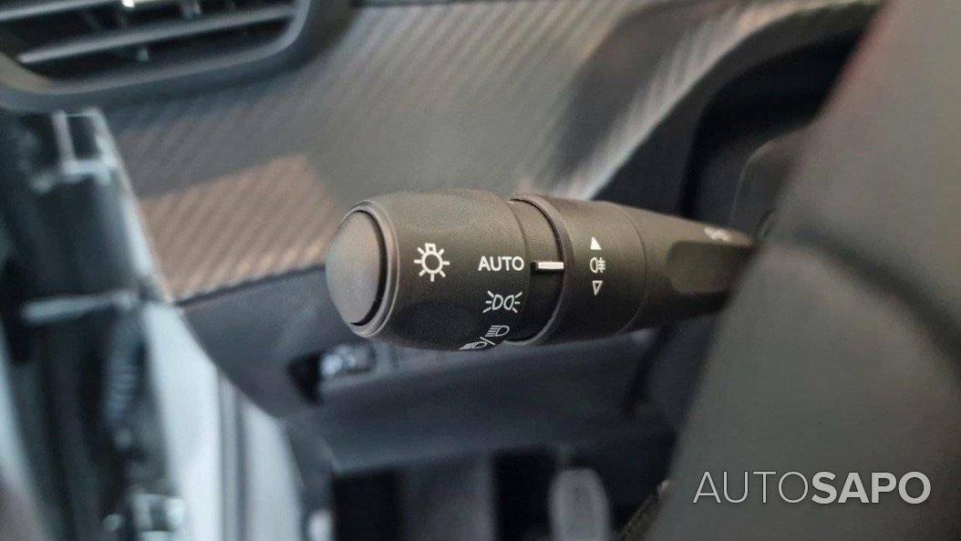 Peugeot 208 1.2 PureTech Active de 2024