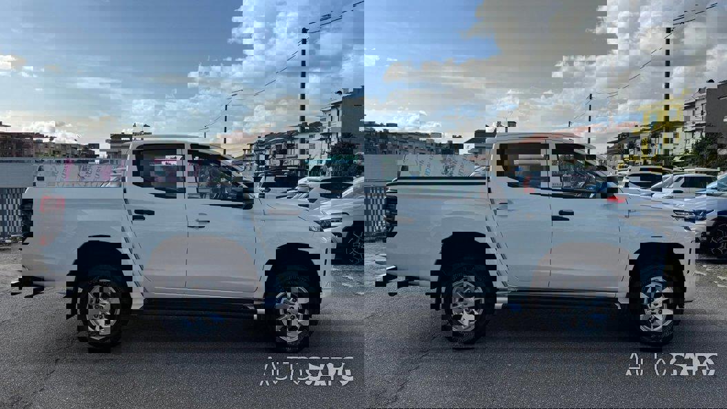 Mitsubishi L200 Strakar de 2021
