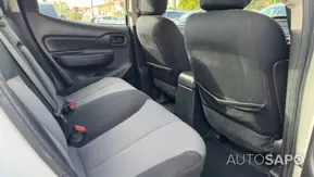Mitsubishi L200 Strakar de 2021
