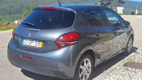 Peugeot 208 1.6 Blue HDI Style de 2015