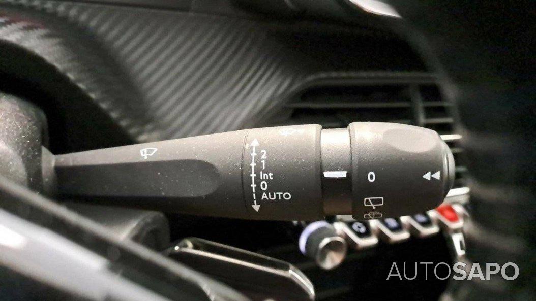 Peugeot 2008 1.5 BlueHDi Active de 2020