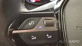 Peugeot 2008 1.5 BlueHDi Active de 2020