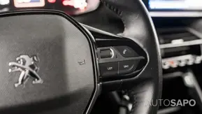 Peugeot 2008 1.2 PureTech Active de 2020