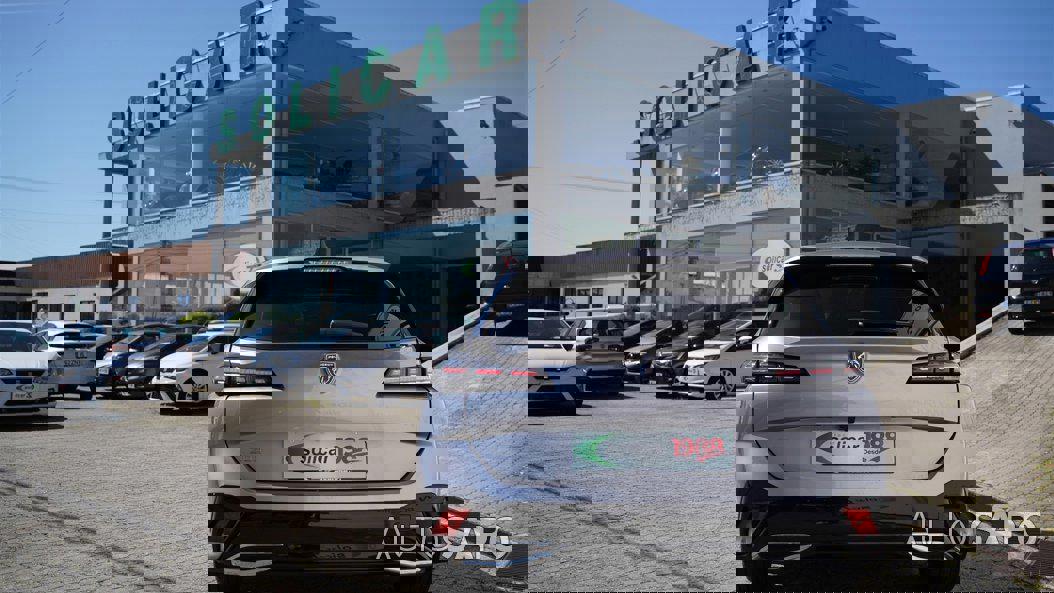 Peugeot 308 1.2 PureTech Allure Pack EAT8 de 2024