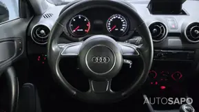 Audi A1 1.6 TDi Advance de 2011
