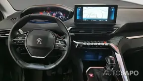 Peugeot 3008 1.5 BlueHDi Active Pack de 2021