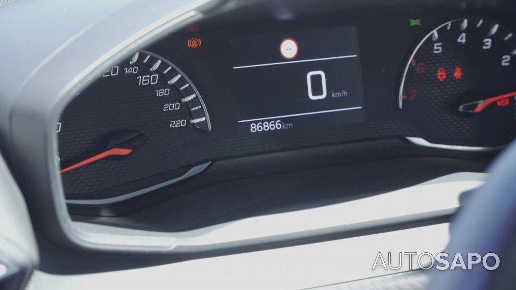 Peugeot 2008 1.2 PureTech Active de 2021