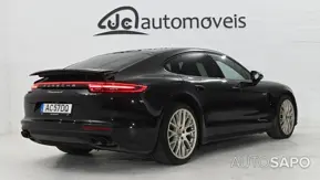 Porsche Panamera 4 E-Hybrid 10 Years Edition de 2020