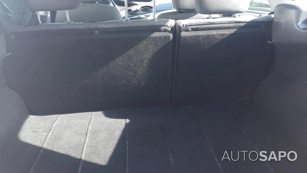 Ford Focus 1.4 Ambiente de 2004