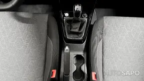 Volkswagen T-Cross 1.0 TSI de 2025