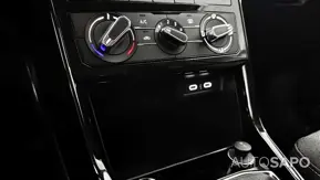 Volkswagen T-Cross 1.0 TSI de 2025