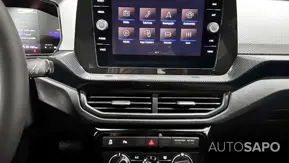 Volkswagen T-Cross 1.0 TSI de 2025