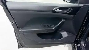 Volkswagen T-Cross 1.0 TSI de 2025