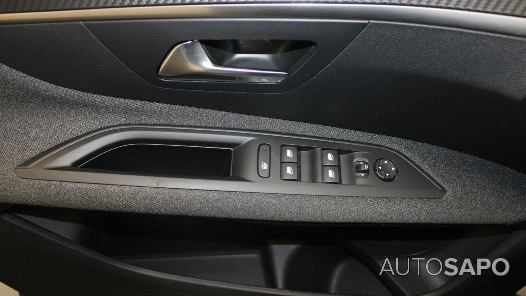 Peugeot 3008 1.5 BlueHDi Active de 2019