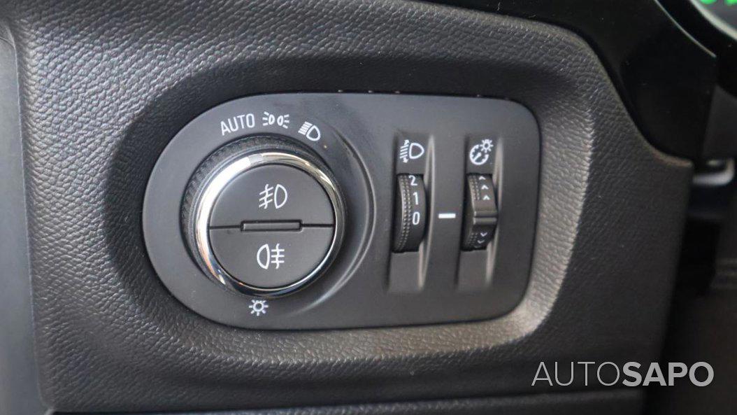 Opel Corsa 1.2 Edition de 2024