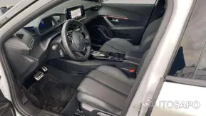 Peugeot e-2008 GT de 2023