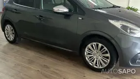 Peugeot 208 1.2 PureTech Style de 2017