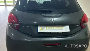 Peugeot 208 1.2 PureTech Style de 2017