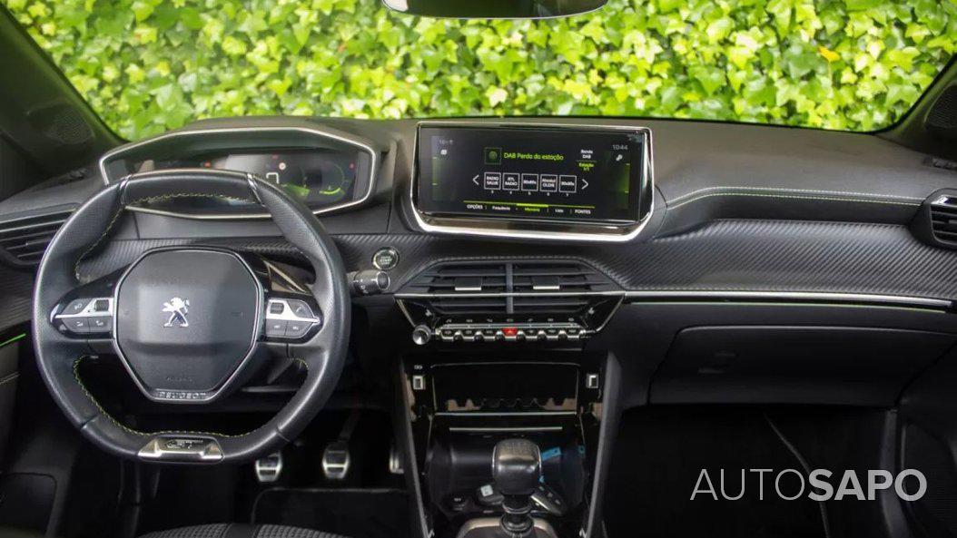 Peugeot 208 1.2 PureTech GT de 2021
