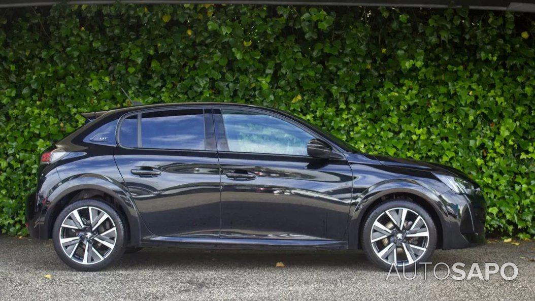 Peugeot 208 1.2 PureTech GT de 2021