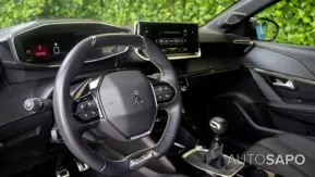 Peugeot 208 1.2 PureTech GT de 2021