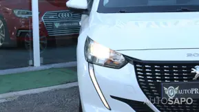 Peugeot 208 1.2 PureTech Active de 2021