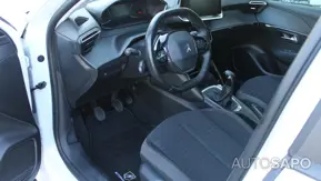 Peugeot 208 1.2 PureTech Active de 2021