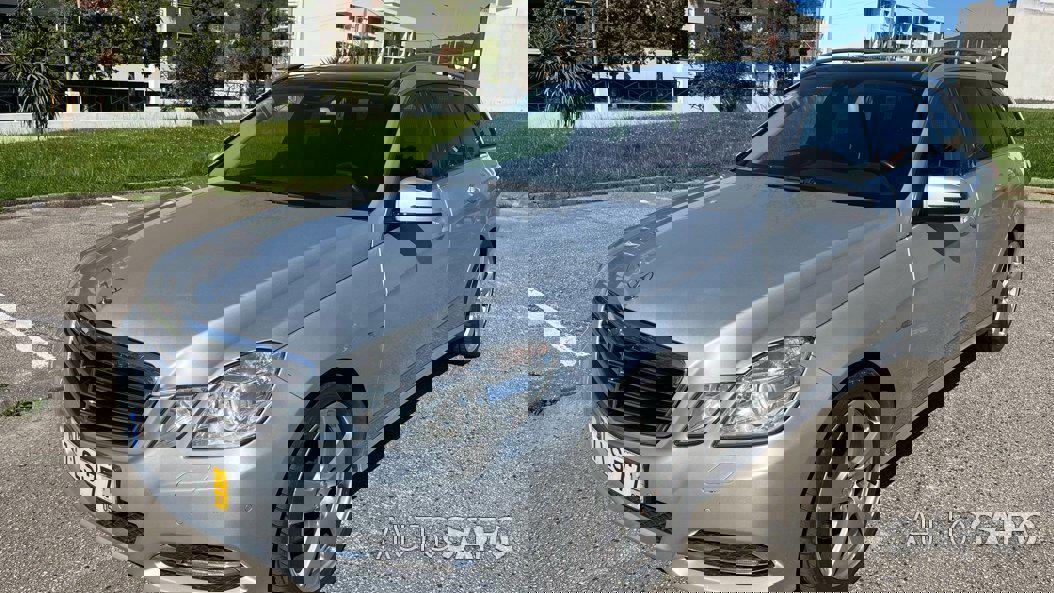 Mercedes-Benz Classe E 220 CDi Avantgarde BlueEfficiency de 2011