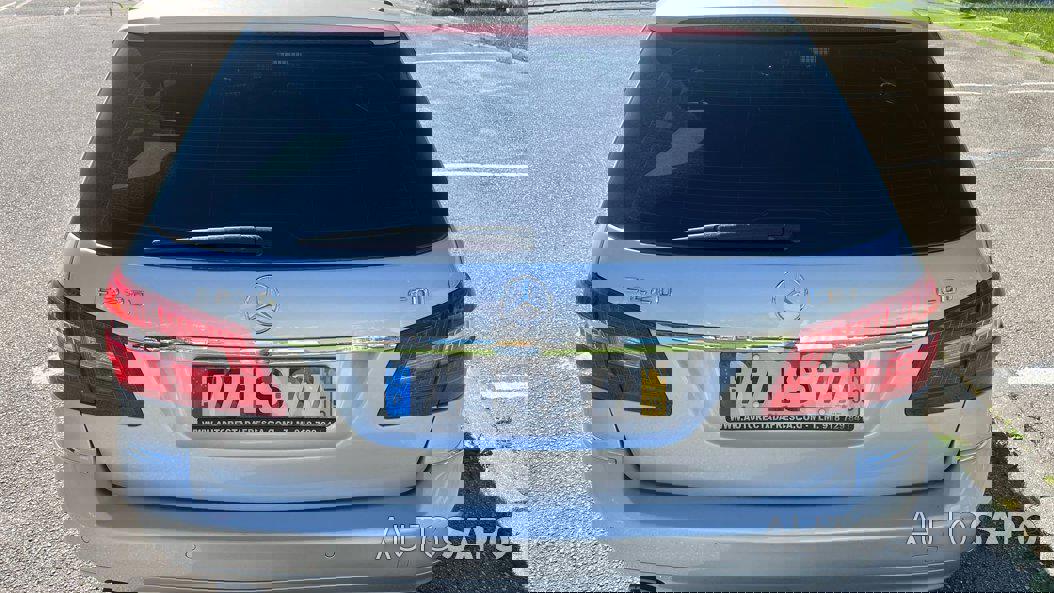 Mercedes-Benz Classe E 220 CDi Avantgarde BlueEfficiency de 2011
