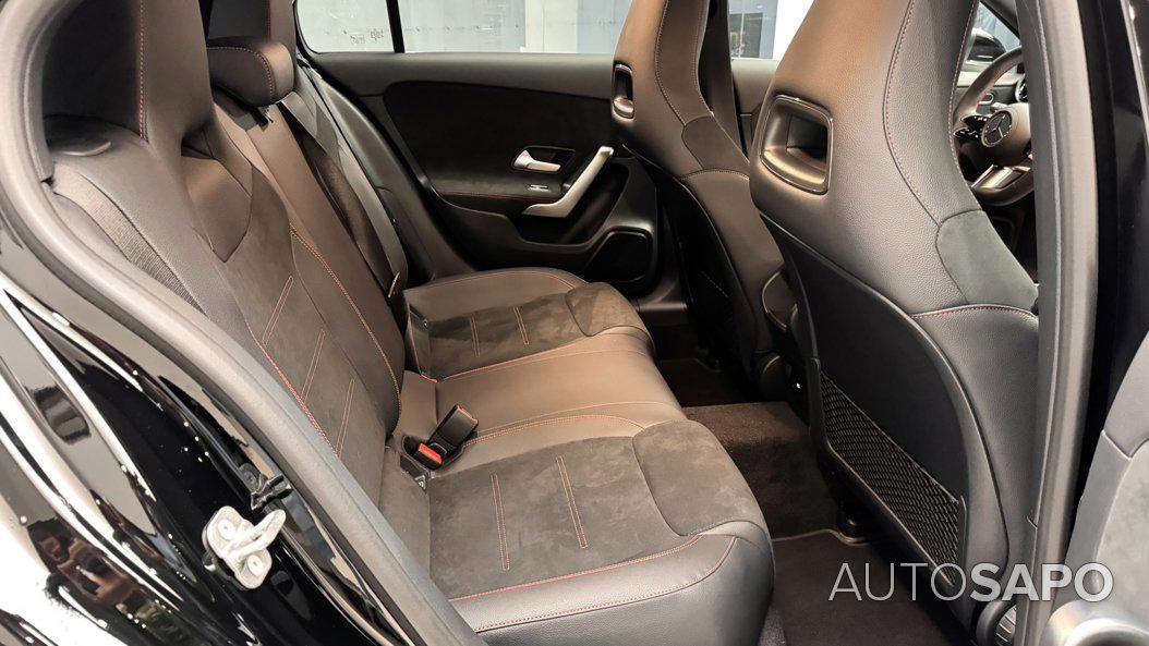 Mercedes-Benz Classe A 250 e AMG Line de 2024