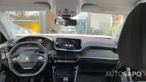 Peugeot 2008 1.2 PureTech Active de 2021