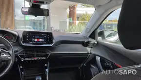 Peugeot 2008 1.2 PureTech Active de 2021