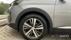 Peugeot 5008 de 2021