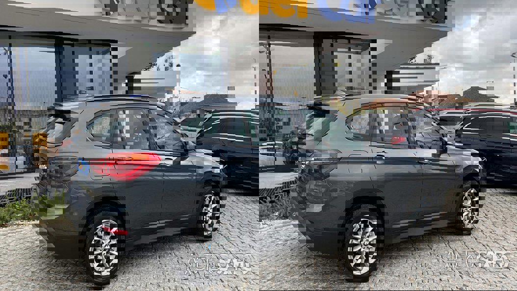 BMW X1 16 d sDrive Auto de 2021