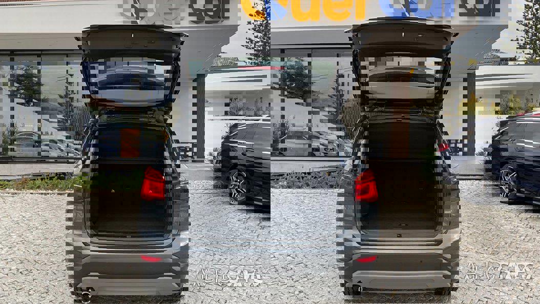 BMW X1 16 d sDrive Auto de 2021