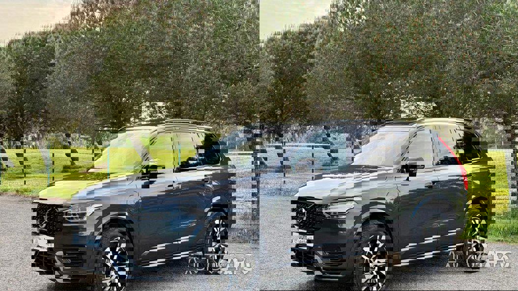 Volvo XC90 2.0 T8 PHEV R-Design AWD de 2021