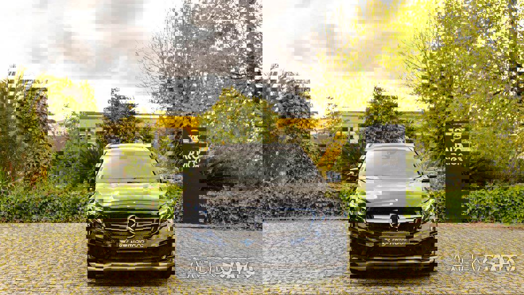 Mercedes-Benz Classe GLA de 2016
