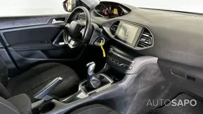 Peugeot 308 de 2015