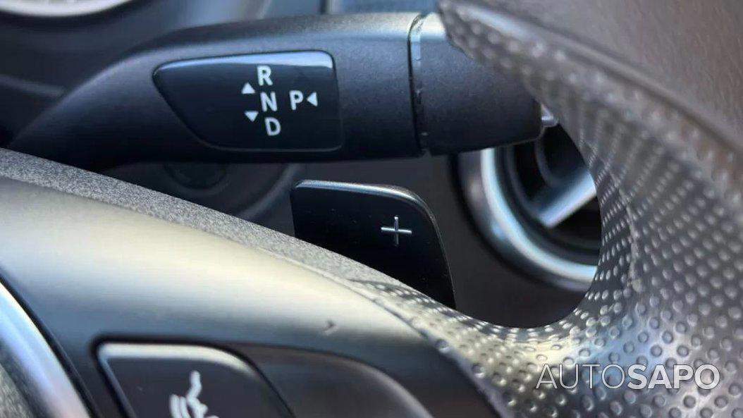 Mercedes-Benz Classe A 180 CDi Classic Auto. de 2015