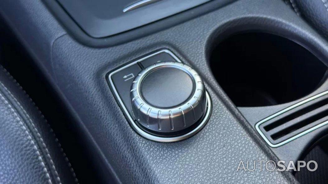 Mercedes-Benz Classe A 180 CDi Classic Auto. de 2015