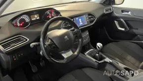 Peugeot 308 de 2015