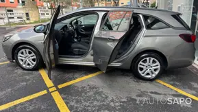 Opel Astra de 2016
