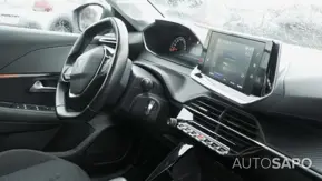 Peugeot 208 1.2 PureTech Active de 2021