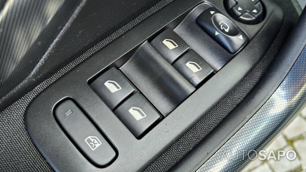 Peugeot 2008 1.2 PureTech Allure EAT6 de 2019