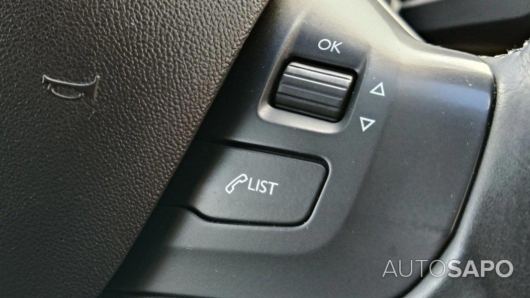 Peugeot 2008 1.2 PureTech Allure EAT6 de 2019