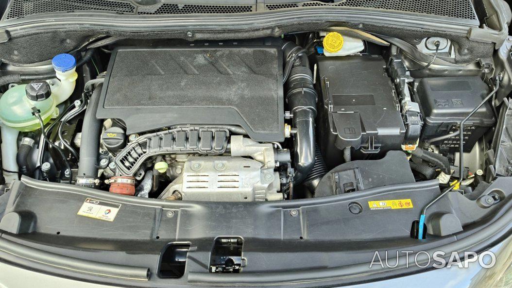 Peugeot 2008 1.2 PureTech Allure EAT6 de 2019
