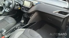 Peugeot 2008 1.2 PureTech Allure EAT6 de 2019