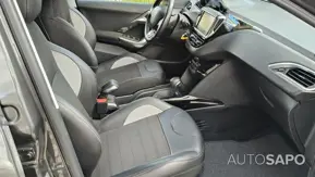 Peugeot 2008 1.2 PureTech Allure EAT6 de 2019