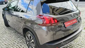 Peugeot 2008 1.2 PureTech Allure EAT6 de 2019