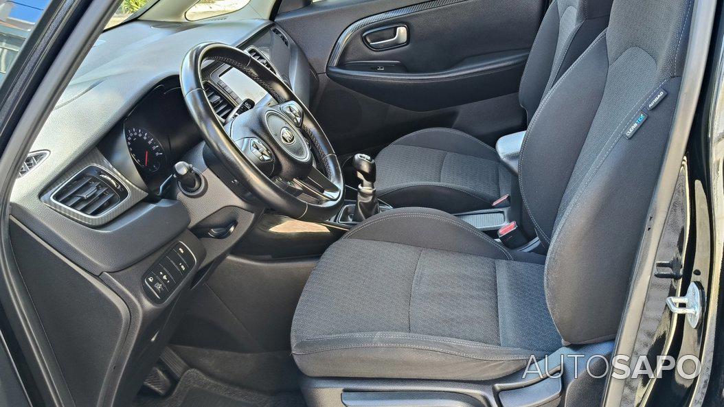 Kia Carens 1.7 CRDi ISG TX de 2017